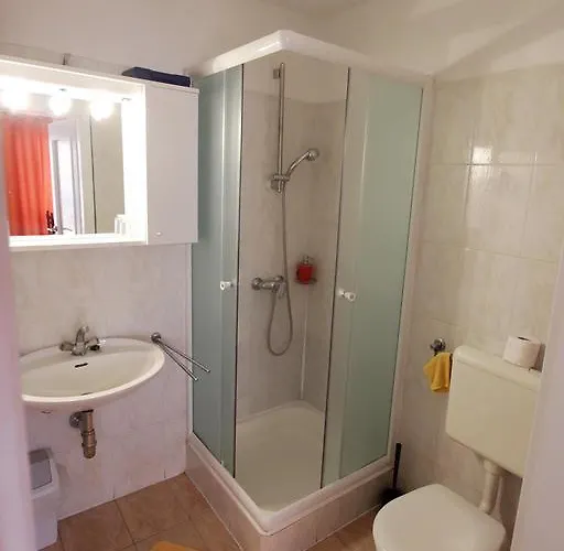Stanger Pensionat 3*