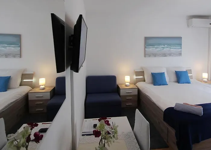 Stanger Pensionat 3*